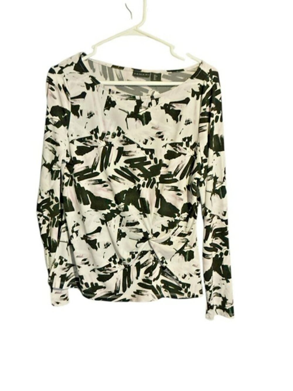 Tahari Ladies Long Sleeve Blouse Large Poly/Spandex